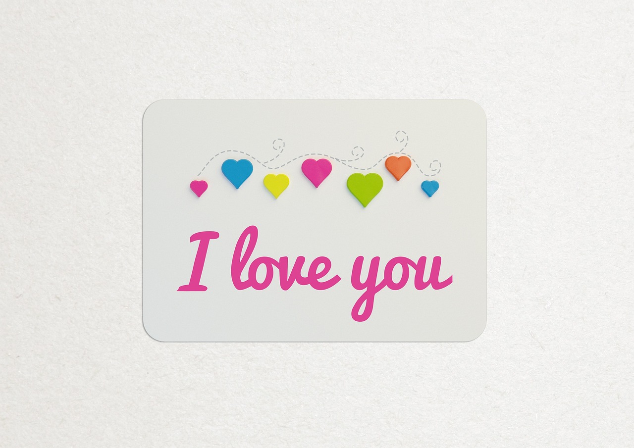 最新情侶頭像潮流，探索愛意的時(shí)尚表達(dá)，一對(duì)浪漫情侶頭像亮相