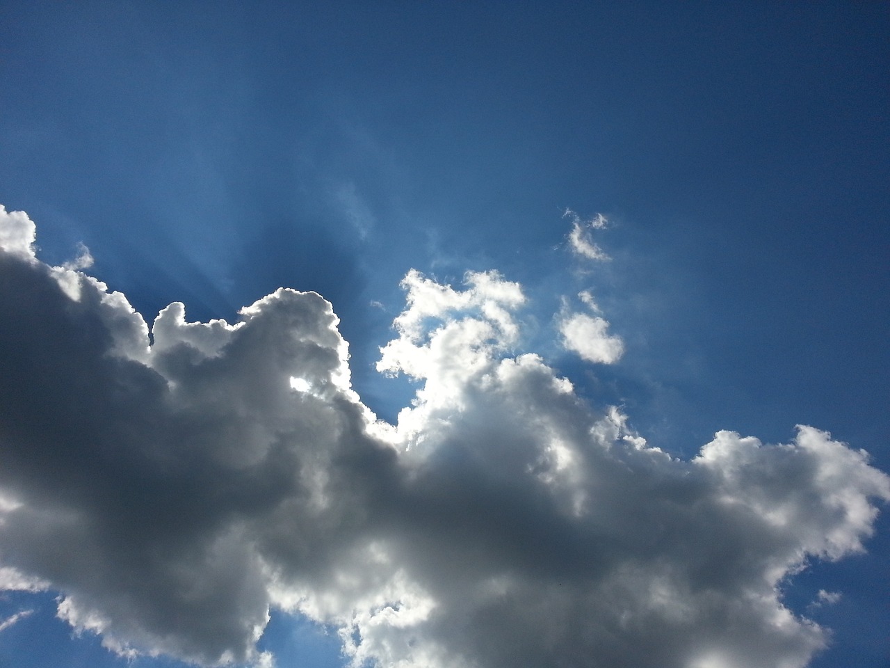 雄安新區(qū)八月最新新聞深度解析與動(dòng)態(tài)關(guān)注