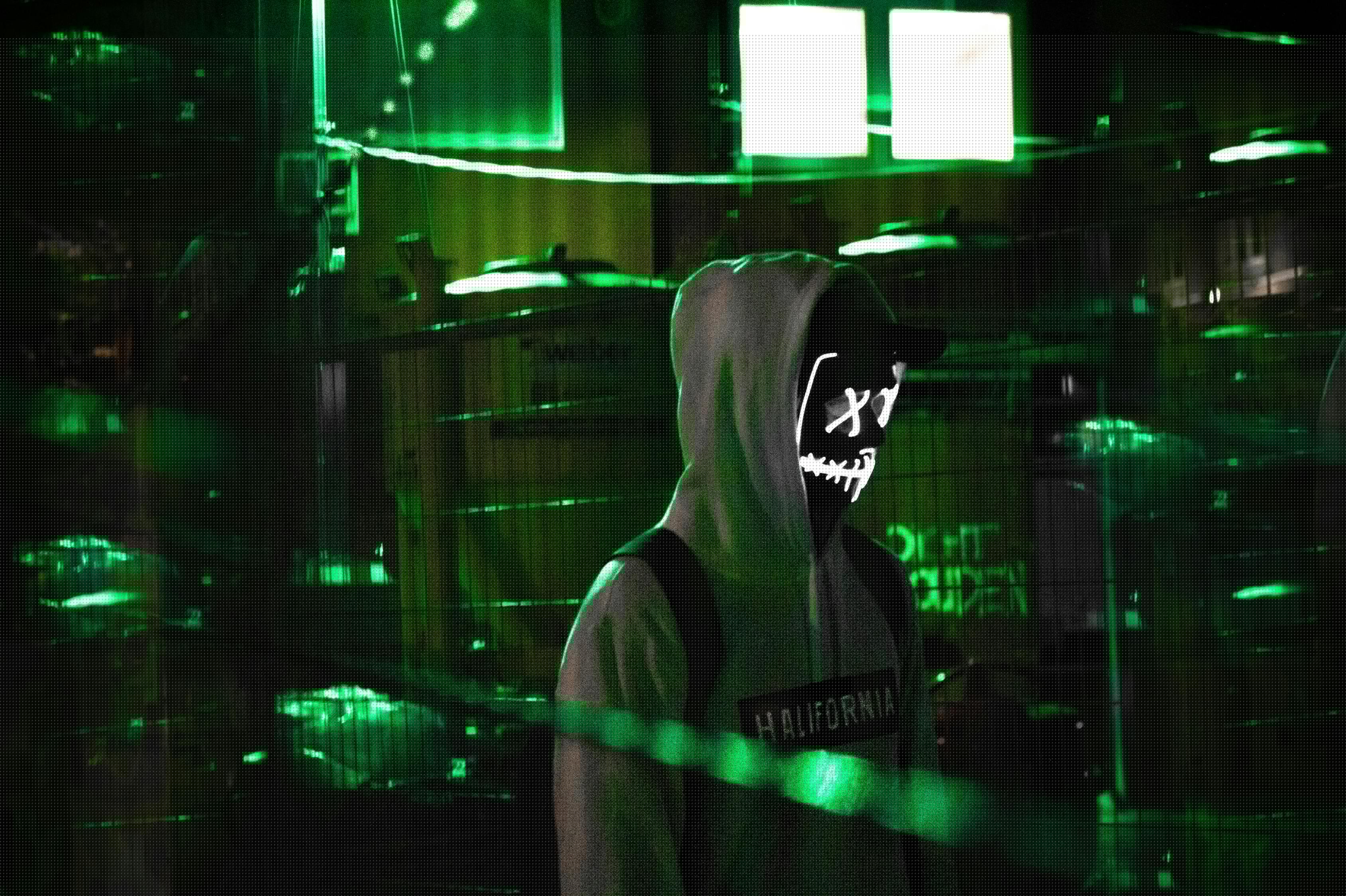 最新混傷韋魯斯出裝攻略，終極裝備推薦與搭配策略