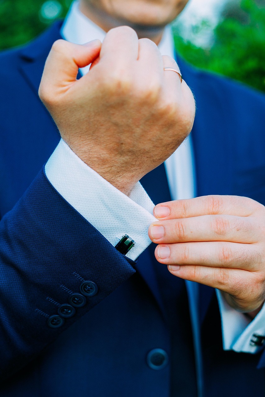 李鐘碩與韓孝珠的最新消息，戀情進展與作品動態(tài)星光閃耀揭秘