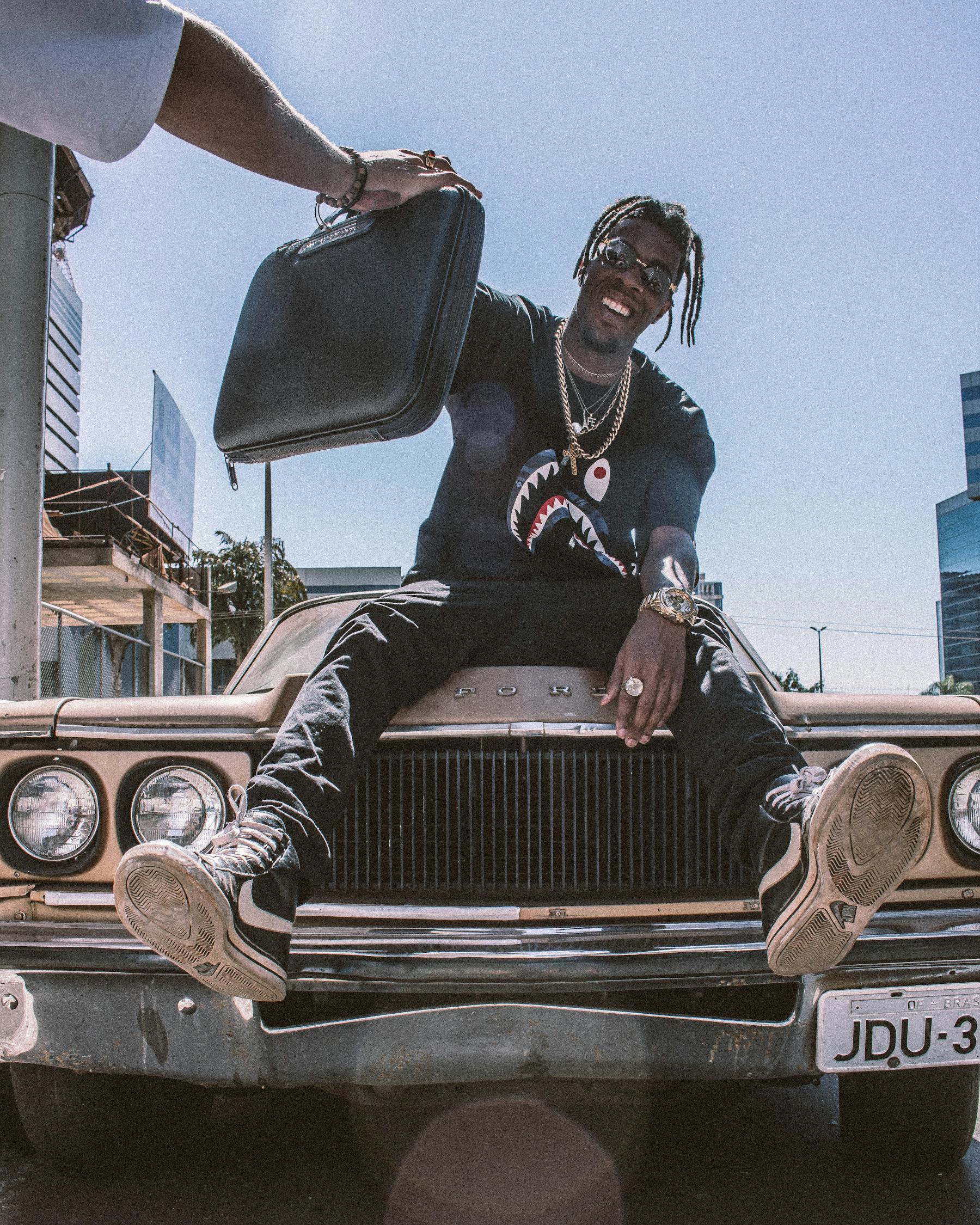 探索時(shí)尚潮流與個(gè)人風(fēng)格的完美結(jié)合，2016年QQ頭像男生最新版