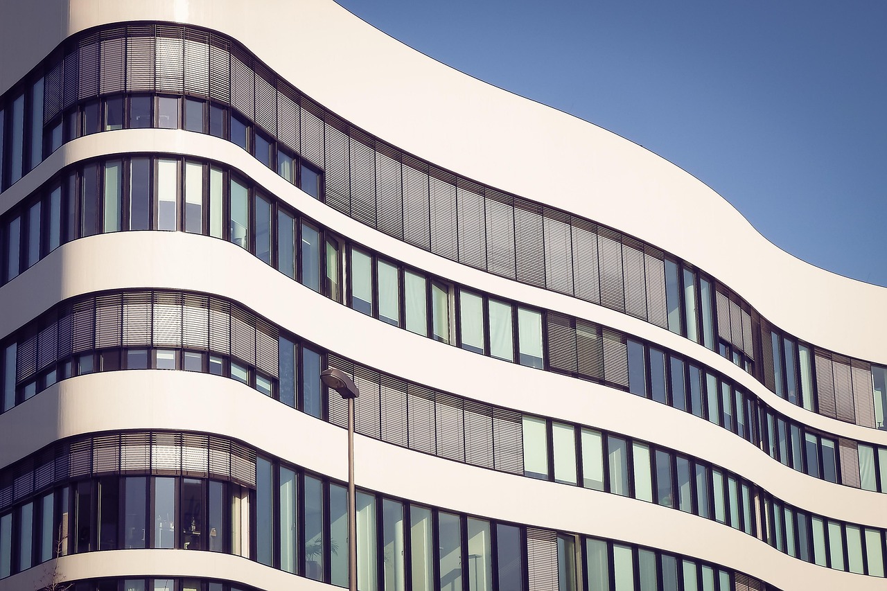 錫山八佰伴引領(lǐng)區(qū)域商業(yè)變革，開啟新篇章的最新消息