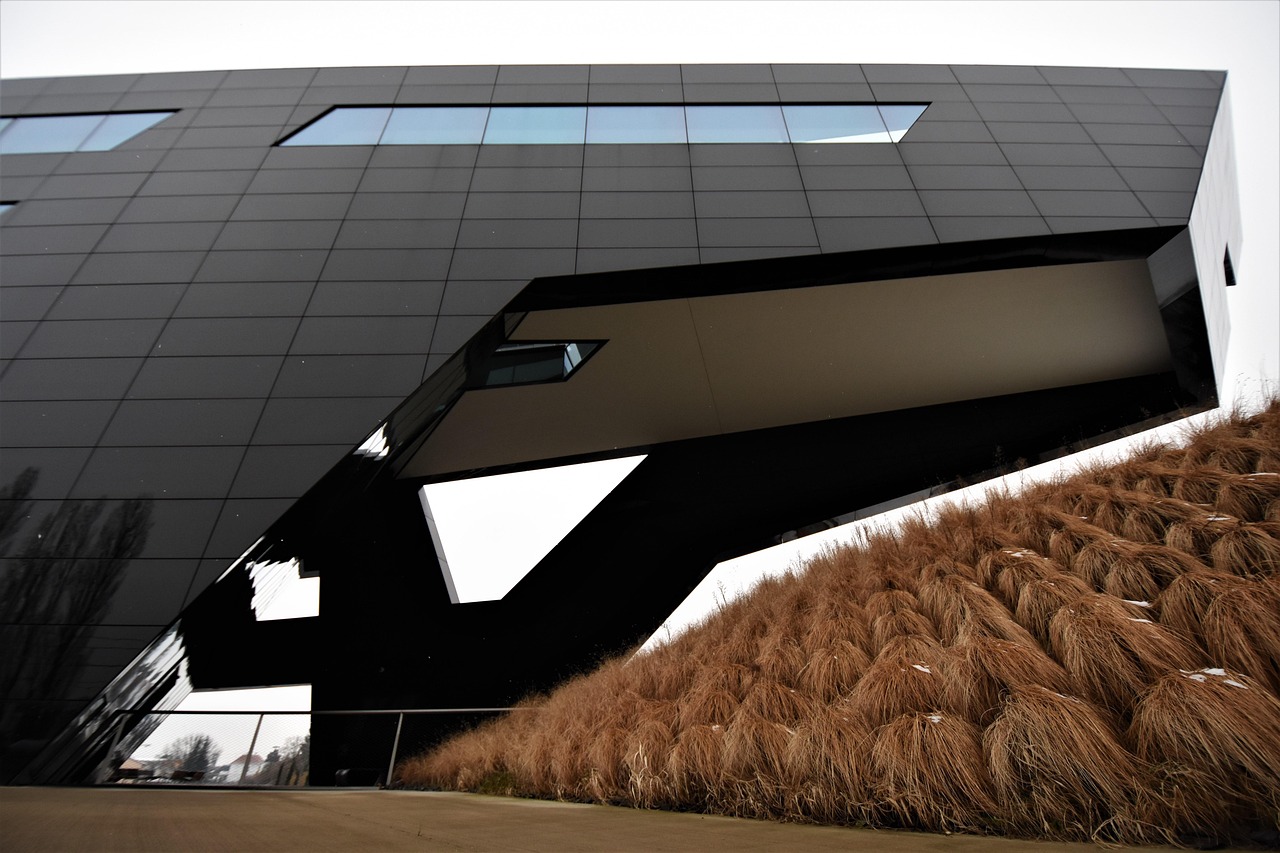 駐馬店門面出租最新消息，商業(yè)熱點(diǎn)區(qū)域展望與商業(yè)發(fā)展動(dòng)態(tài)